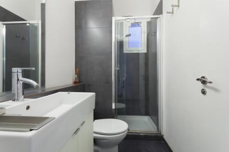 Apartment for Rent in Barcelona Benavent - Travessera De Les Corts