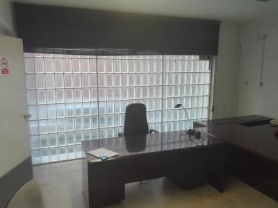 Commercial à vendre à Barcelona Balcells - Alegre De Dalt