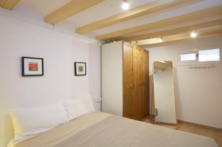 Appartement te huur in Barcelona Creu Coberta - Llobet