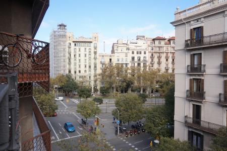 Appartement te huur in Barcelona Pau Claris - Rosselló