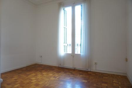 Appartement te huur in Barcelona Pau Claris - Rosselló