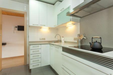 Piso en Alquiler en Barcelona Gran Via - Bac De Roda