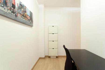 Piso en Alquiler en Barcelona Gran Via - Bac De Roda