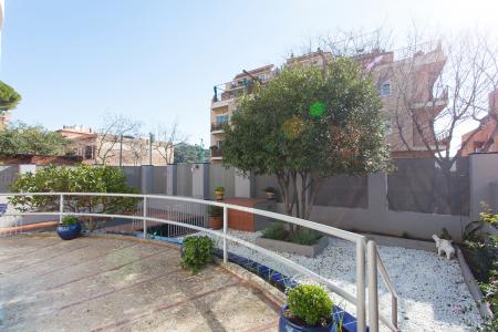Haus zur Miete in Barcelona Pg Mare De Dèu Del Coll - Pstge De Tona (+iva)