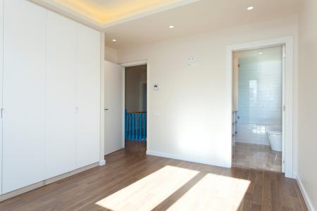 Haus zur Miete in Barcelona Pg Mare De Dèu Del Coll - Pstge De Tona (+iva)