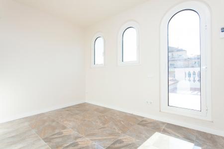 Haus zur Miete in Barcelona Pg Mare De Dèu Del Coll - Pstge De Tona (+iva)
