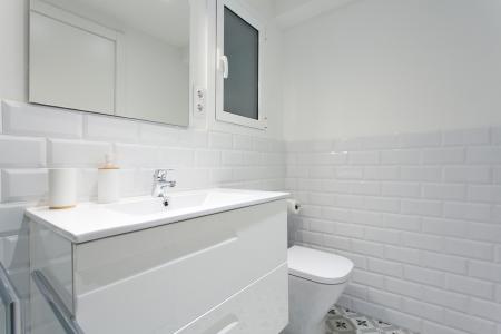 Dúplex te huur in Barcelona Perill - Torrent De L´olla
