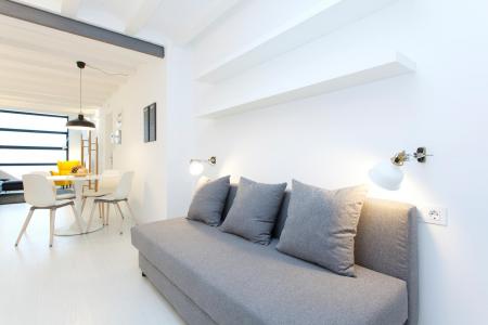 Dúplex te huur in Barcelona Perill - Torrent De L´olla