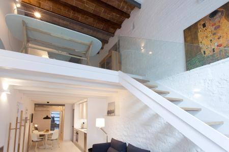 Dúplex te huur in Barcelona Perill - Torrent De L´olla