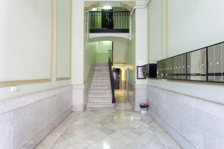Appartement te huur in Barcelona Diputació - Marina