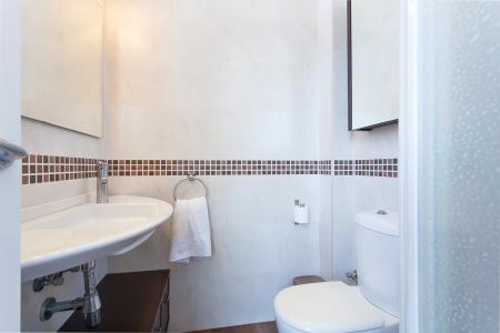 Appartement te huur in Barcelona Diputació - Marina