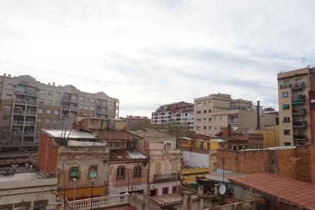 Appartement te huur in Barcelona Ferrocarrils Catalans - Aviador Duran