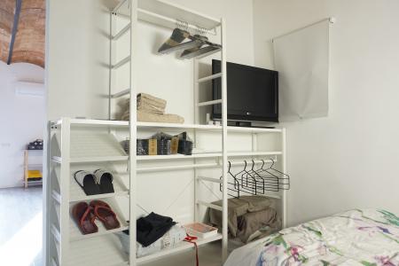 Appartement te huur in Barcelona Ferrocarrils Catalans - Aviador Duran
