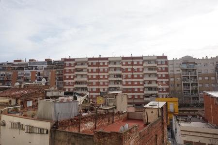 Appartement te huur in Barcelona Ferrocarrils Catalans - Aviador Duran