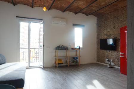 Appartement te huur in Barcelona Ferrocarrils Catalans - Aviador Duran