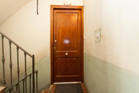Magnificent three bedroom flat to rent in Gracia