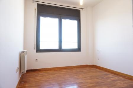 Apartment for Rent in Barcelona Pg Garcia Faria - Bac De Roda