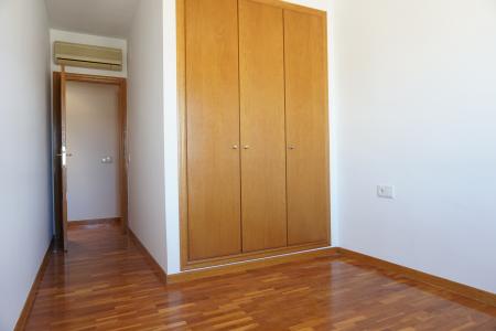 Apartment for Rent in Barcelona Pg Garcia Faria - Bac De Roda