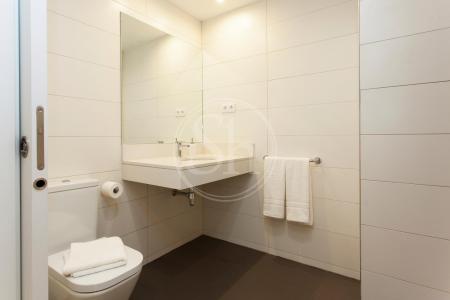 Appartement à louer à Barcelona Consell De Cent - Entença (wifi Soon)