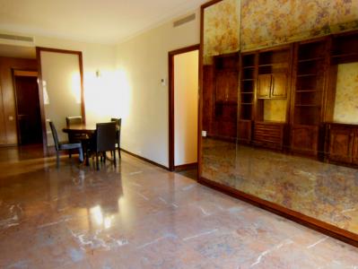 Appartement te huur in Barcelona Comte Borrell - Av. Roma