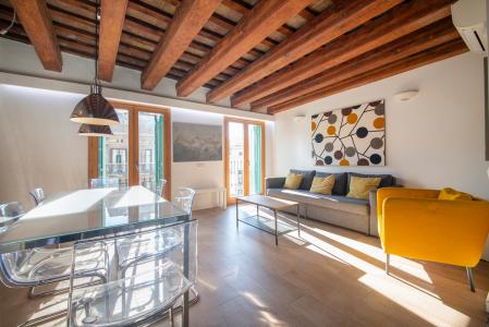 Exclusivo apartamento para alugar por temporadas na Rua Fontanella