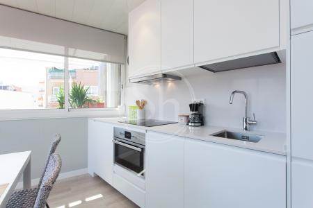 Appartamento con terrazza in affitto in via Pasaje Garcini