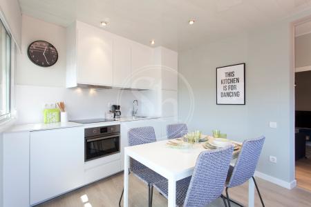 Appartamento con terrazza in affitto in via Pasaje Garcini
