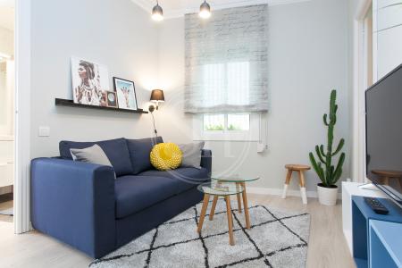 Appartamento con terrazza in affitto in via Pasaje Garcini