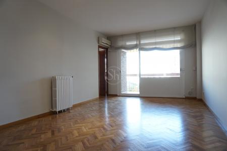 Wohnung zur Miete in Barcelona Mejia Lequerica - Gran Via Carles Iii