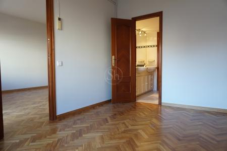Wohnung zur Miete in Barcelona Mejia Lequerica - Gran Via Carles Iii