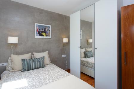 Appartement te huur in Barcelona Tamarit - Mercat Sant Antoni