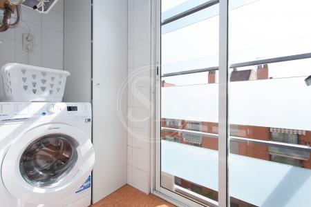Appartement te huur in Barcelona Castella - Glories