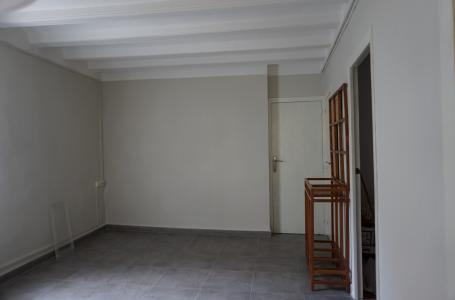 Appartamento in Affitto a Barcelona Plaça Del Pedró