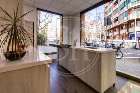 Local for sale in Barcelona Arago - Lope De Vega