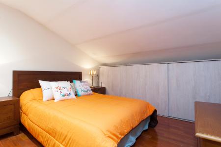 Apartamento para Alugar em Barcelona Consell De Cent - Plaza España