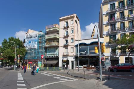 Apartamento para Alugar em Barcelona Consell De Cent - Plaza España