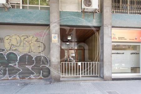 Commercial à vendre à Barcelona Consell De Cent - Sicilia