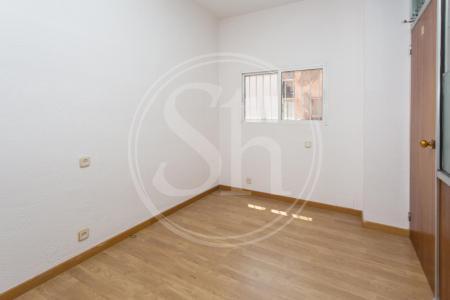 Commercial à vendre à Barcelona Consell De Cent - Sicilia