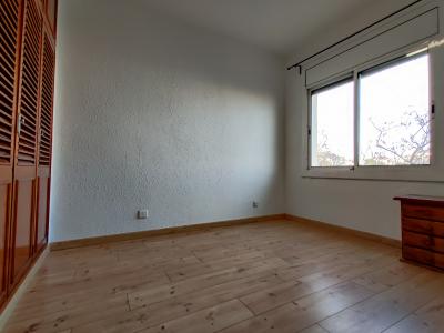 Pis en Lloguer a Barcelona La Costa - Baixada De Blanes