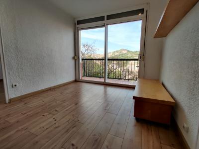 Pis en Lloguer a Barcelona La Costa - Baixada De Blanes