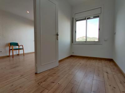 Pis en Lloguer a Barcelona La Costa - Baixada De Blanes