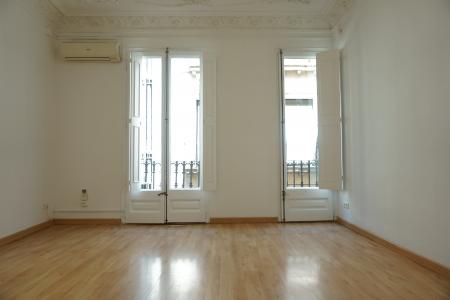 Appartamento in Affitto a Barcelona Carme - Ramblas