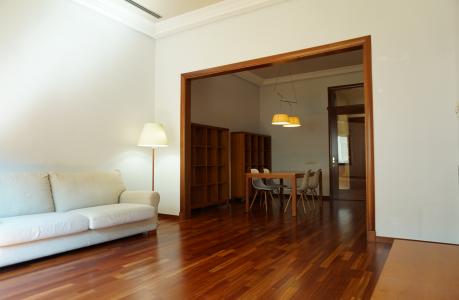 Apartment for Rent in Barcelona Casp - Bruc