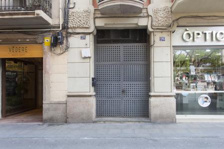 Appartement te huur in Barcelona Ramon I Cajal - Gracia