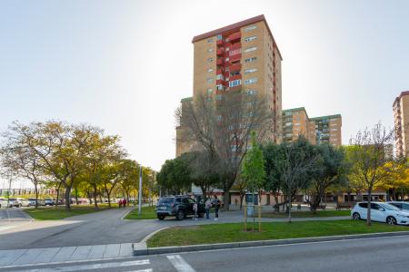 Appartement te huur in Hospitalet Avinguda Carmen Amaya - Joncs (wi-fi Soon)