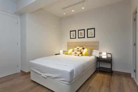 Piso en Alquiler en Barcelona Rosselló - Marina (wifi Soon)