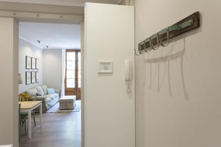 Incantevole appartamento in affitto in via Consell De Cent