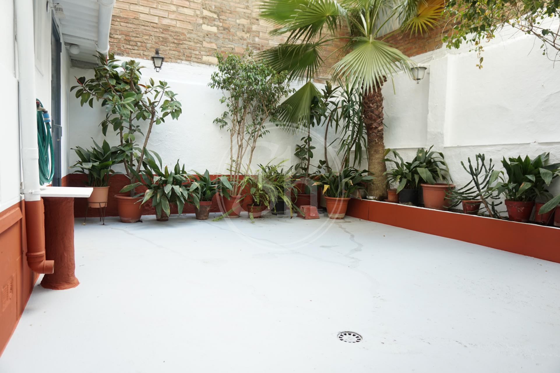 Apartment for Rent in Barcelona Trobador - Hospital De Sant Pau