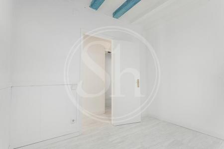Apartment for sale in Barcelona Diputació - Viladomat