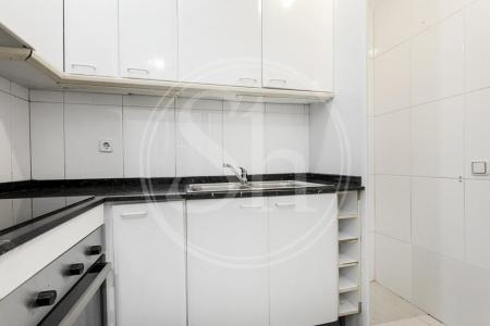 Apartment for sale in Barcelona Diputació - Viladomat